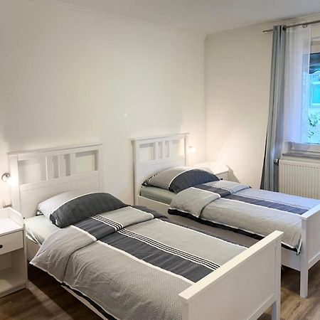 Duesseldorf Messe And Airport, 2-Bedroom Apartment With Kitchen And Garden Duisburg Exterior photo